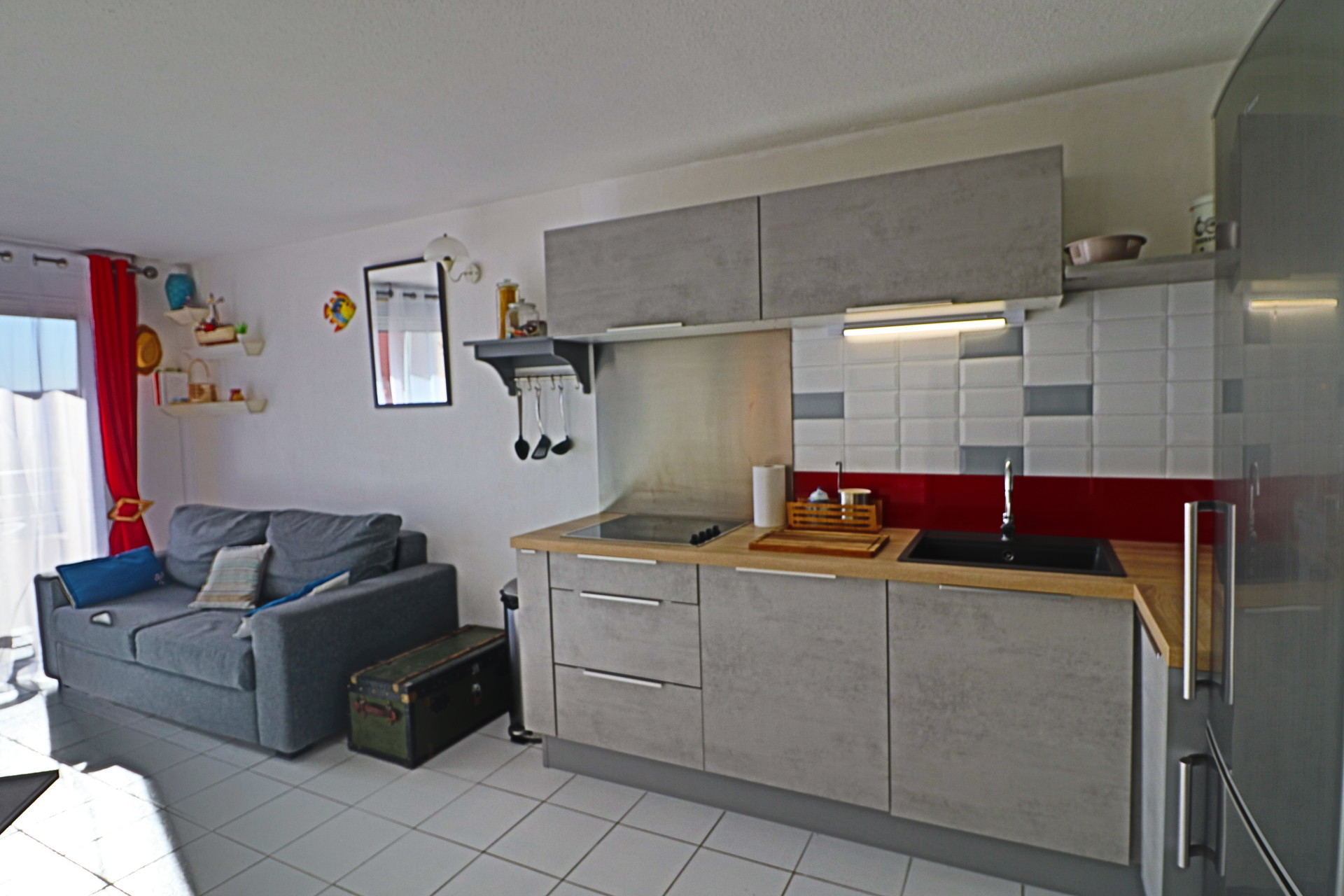 Photo 3