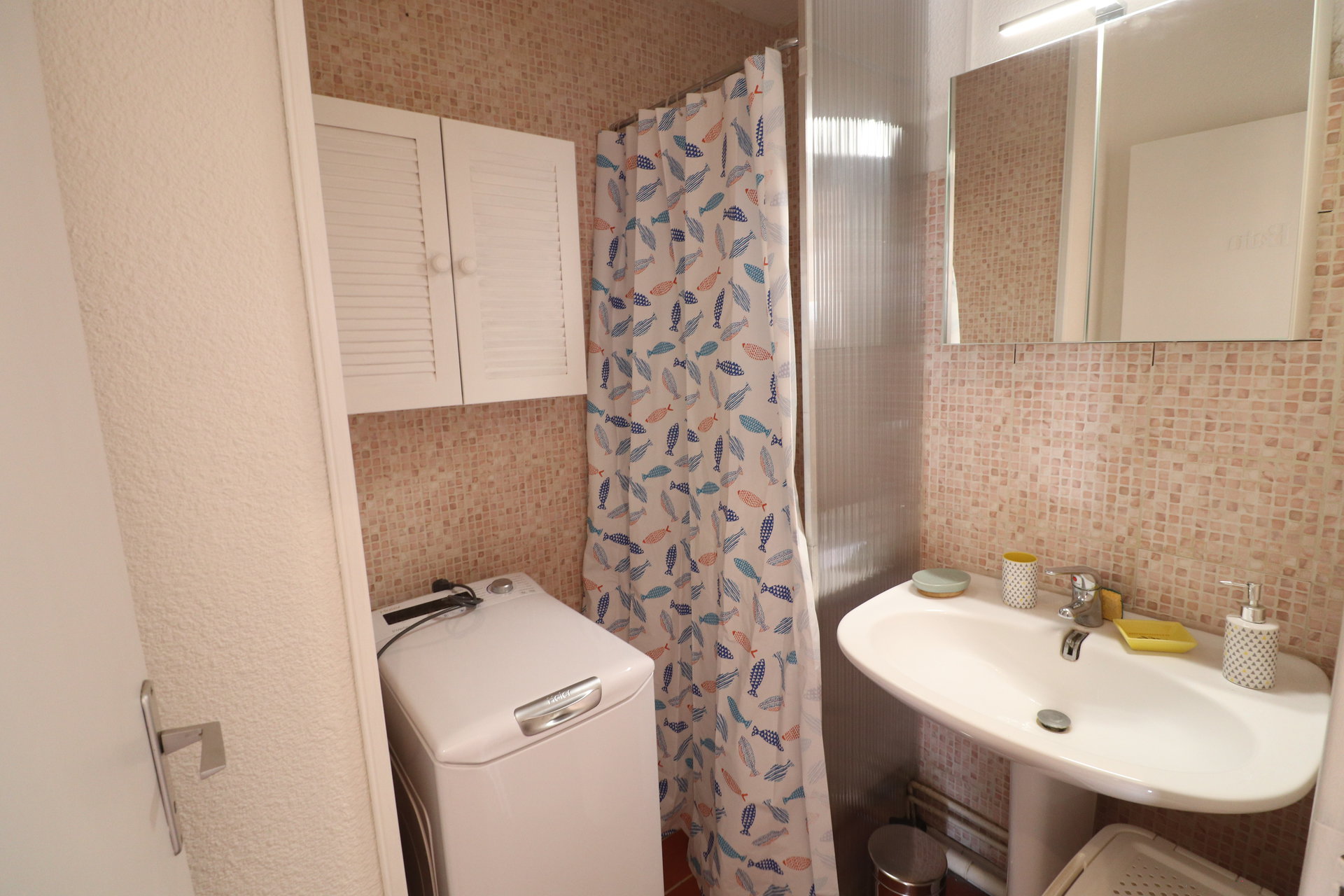 Photo 8